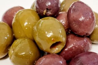 Pitted Mix Olives (Greece/Egypt) with Fennel Seeds & spices 3kg DW