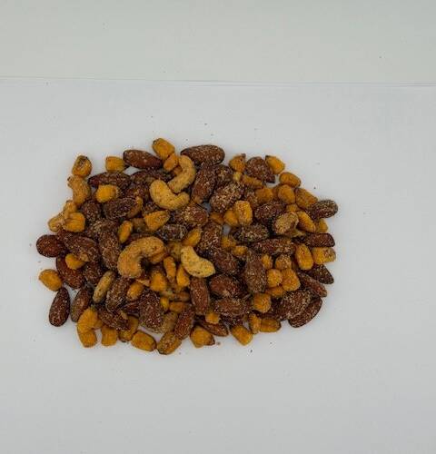 Smokey & Hot Nut Mix 1kg